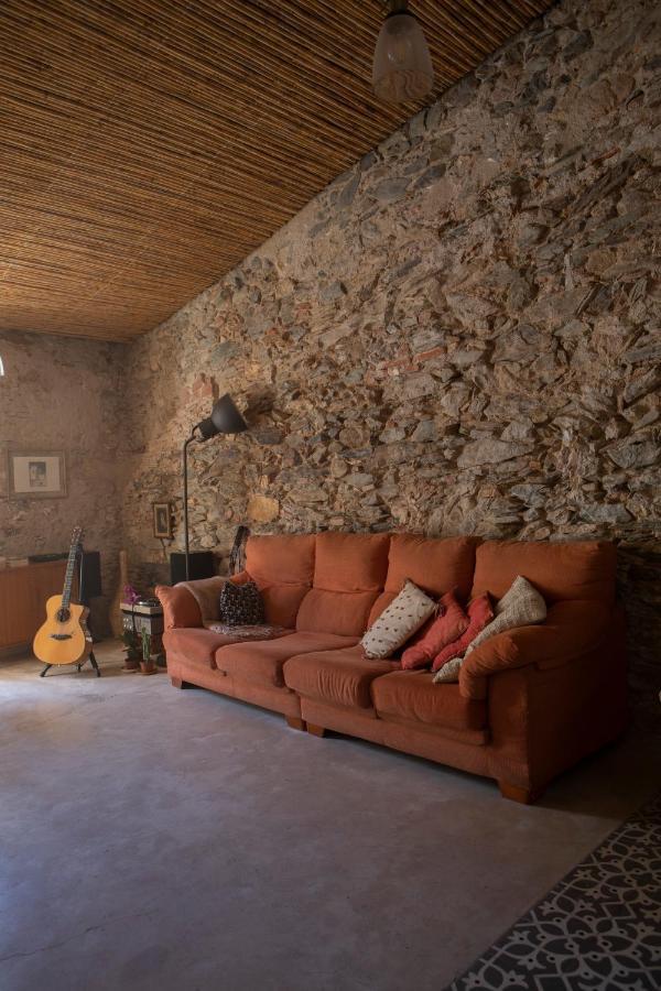 Traditional House Roses Dış mekan fotoğraf